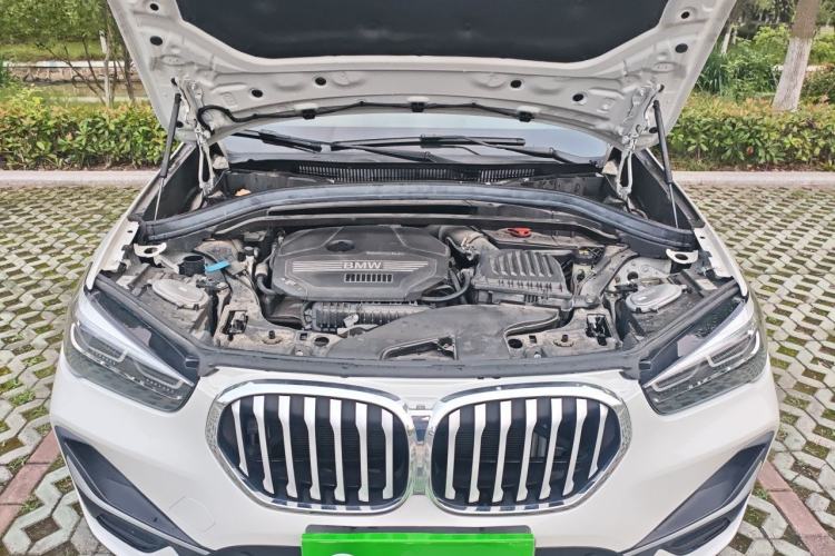 Used BMW X1 2020 sDrive20Li Premium Edition Engine Bay