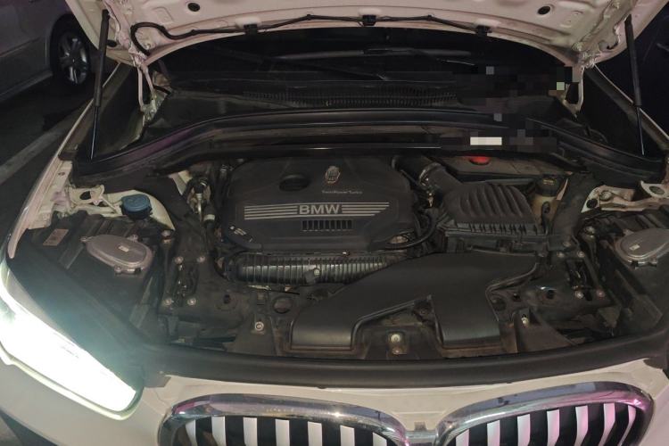 Used BMW X1 2020 sDrive25Li Leading Model Engine Bay