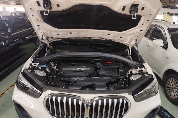 Used BMW X1 2020 sDrive25Li Leading Model Engine Bay