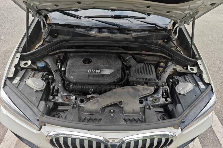 Used BMW X1 2020 xDrive25Li Luxury Edition Engine Bay