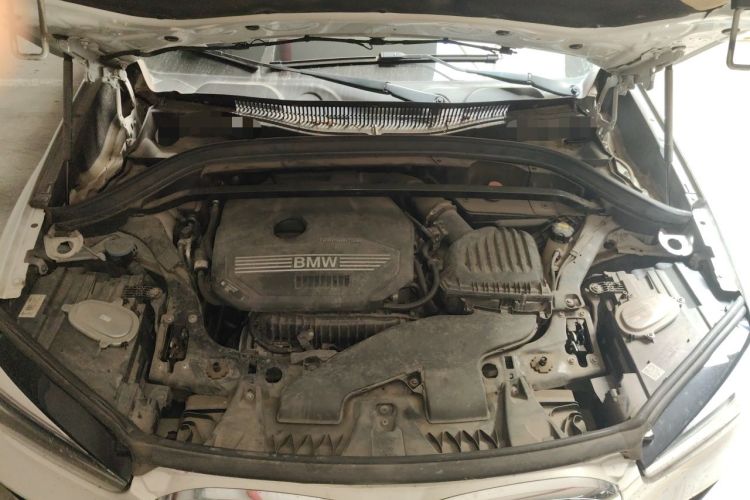 Used BMW X1 2020 sDrive20Li Fashion Model Engine Bay