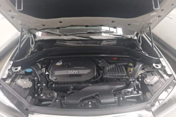 Used BMW X1 2020 xDrive25Li Luxury Edition Engine Bay