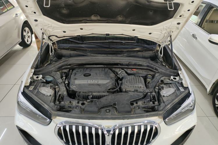 Used BMW X1 2020 sDrive20Li Fashion Model Engine Bay