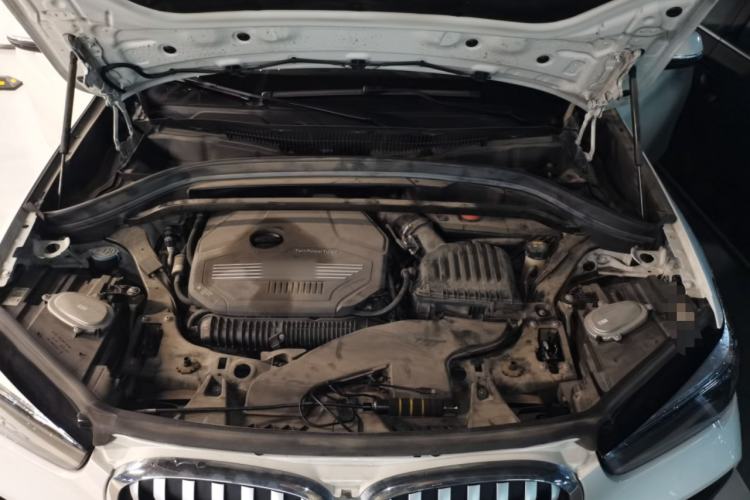 Used BMW X1 2020 sDrive25Li Leading Model Engine Bay