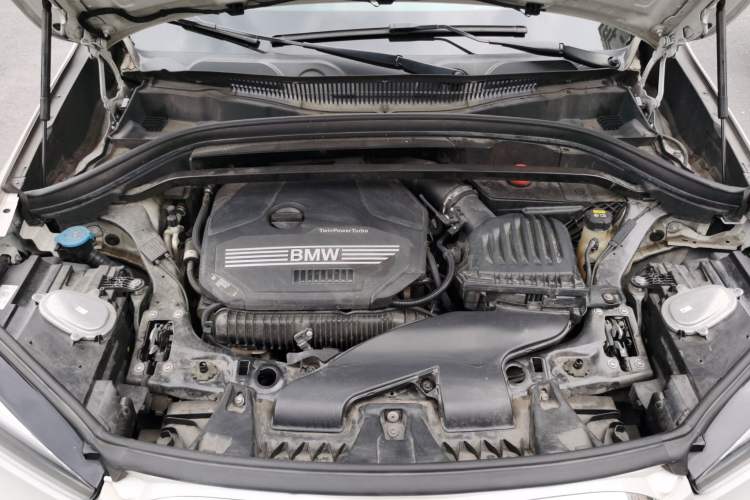 Used BMW X1 2020 xDrive25Li Luxury Edition Engine Bay