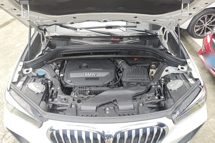 Used BMW X1 2020 sDrive20Li Premium Edition Engine Bay