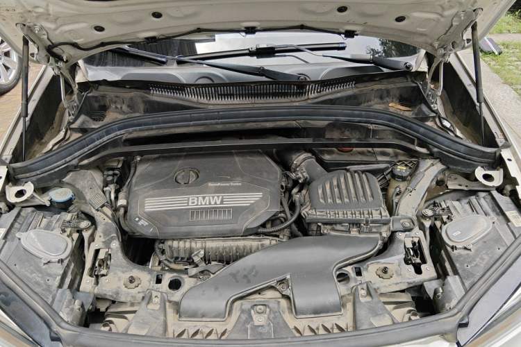 Used BMW X1 2020 sDrive20Li Premium Edition Engine Bay