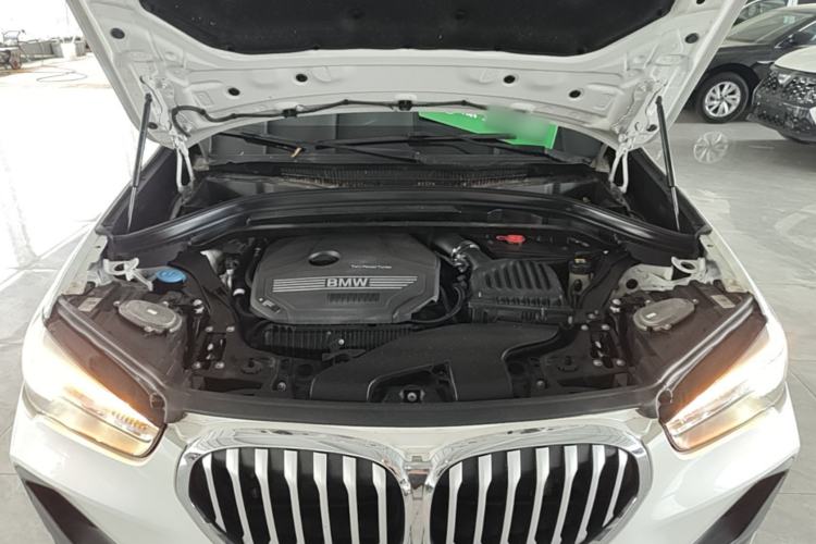 Used BMW X1 2020 sDrive25Li Leading Model Engine Bay