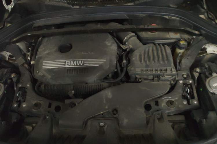 Used BMW X1 2020 sDrive25Li Leading Model Engine Bay