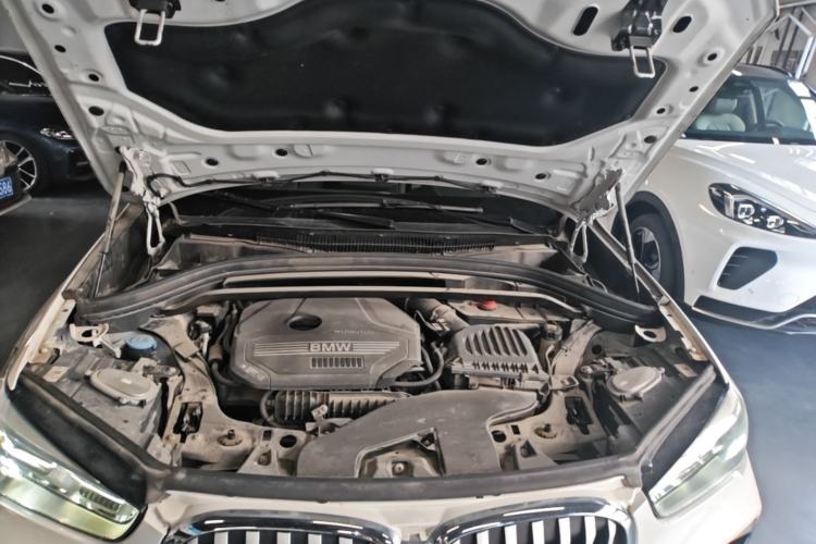 Used BMW X1 2020 sDrive20Li Fashion Model Engine Bay