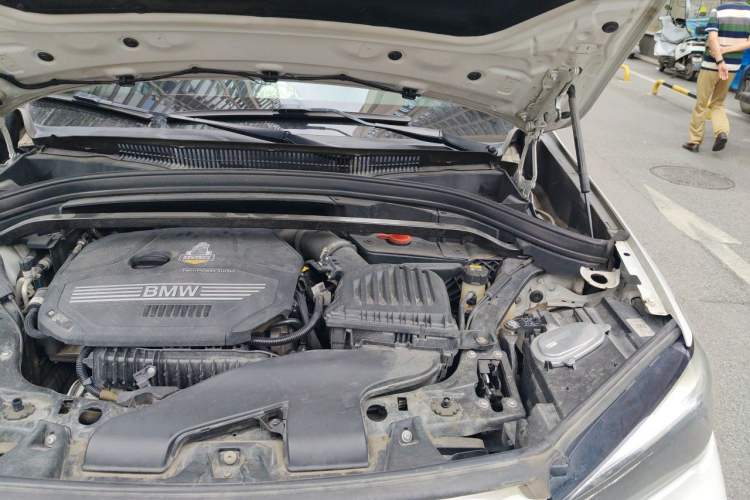 Used BMW X1 2020 sDrive20Li Premium Edition Engine Bay Left