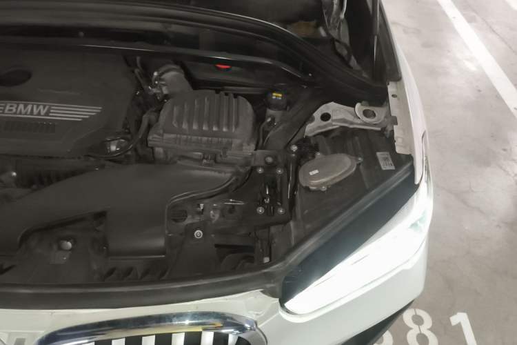 Used BMW X1 2020 sDrive20Li Fashion Model Engine Bay Left