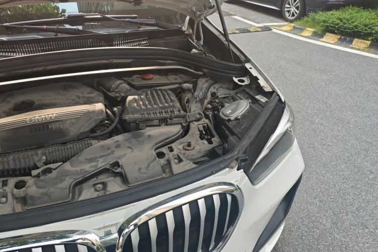 Used BMW X1 2020 xDrive25Li Luxury Edition Engine Bay Left