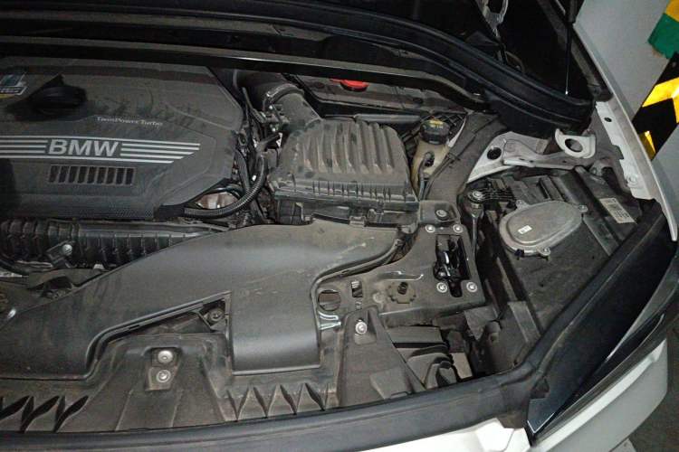 Used BMW X1 2020 sDrive20Li Premium Edition Engine Bay Left