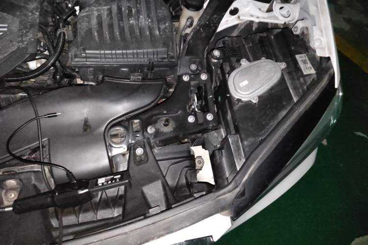 Used BMW X1 2020 sDrive20Li Fashion Model Engine Bay Left