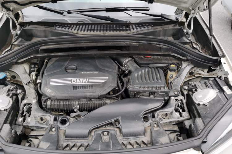 Used BMW X1 2020 xDrive25Li Luxury Edition Engine Bay Left
