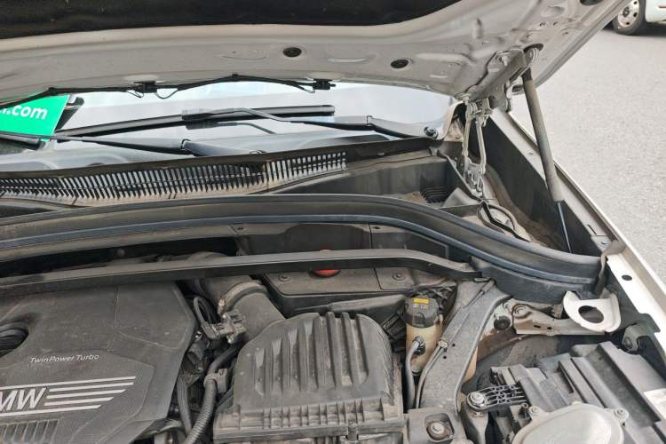 Used BMW X1 2020 sDrive25Li Leading Model Engine Bay Left