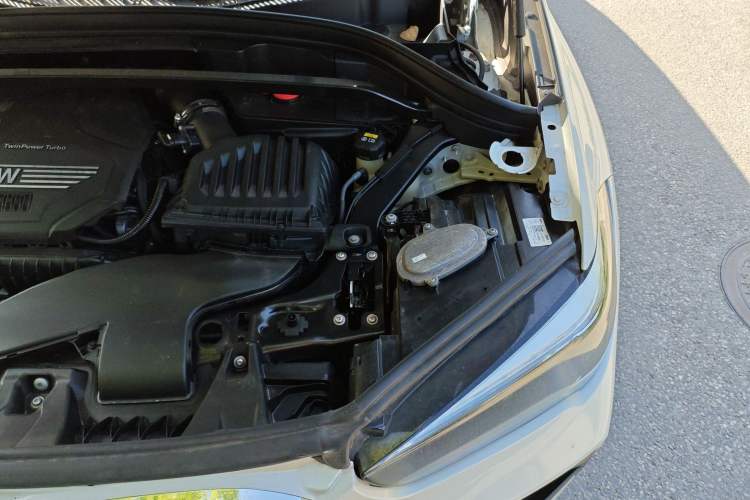 Used BMW X1 2020 sDrive20Li Premium Edition Engine Bay Left