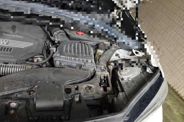 Used BMW X1 2020 xDrive25Li Luxury Edition Engine Bay Left