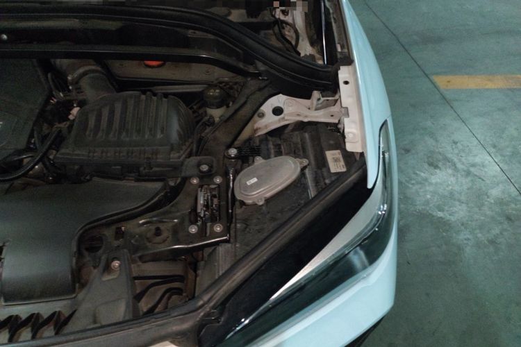 Used BMW X1 2020 sDrive25Li Leading Model Engine Bay Left