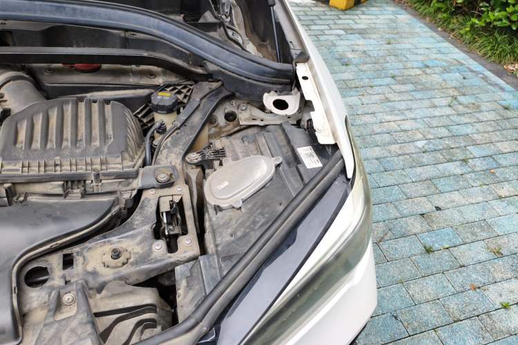 Used BMW X1 2020 sDrive25Li Leading Model Engine Bay Left