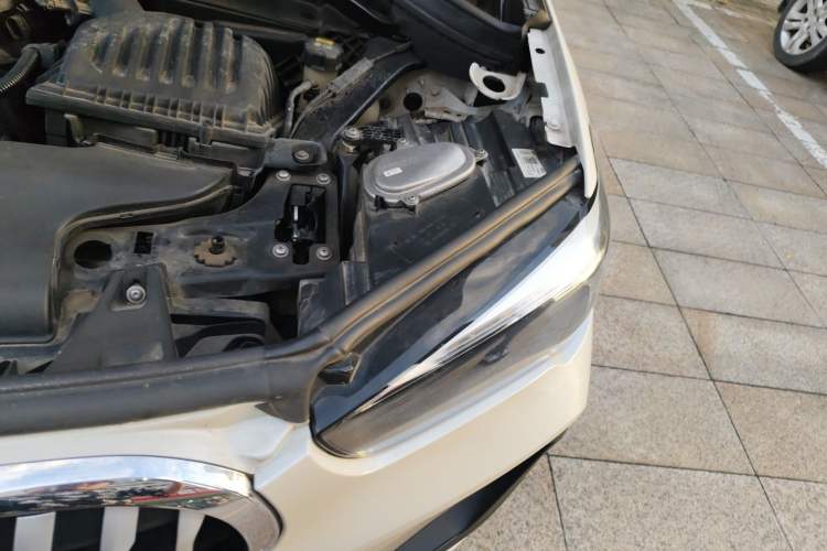 Used BMW X1 2020 sDrive20Li Fashion Model Engine Bay Left