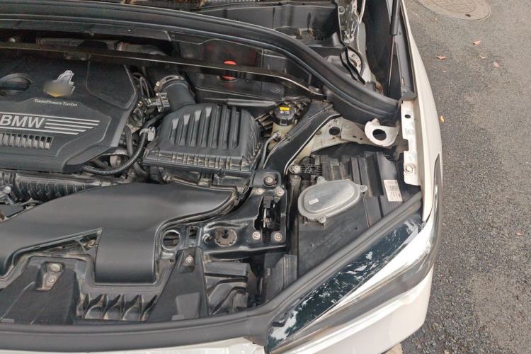 Used BMW X1 2020 sDrive20Li Premium Edition Engine Bay Left
