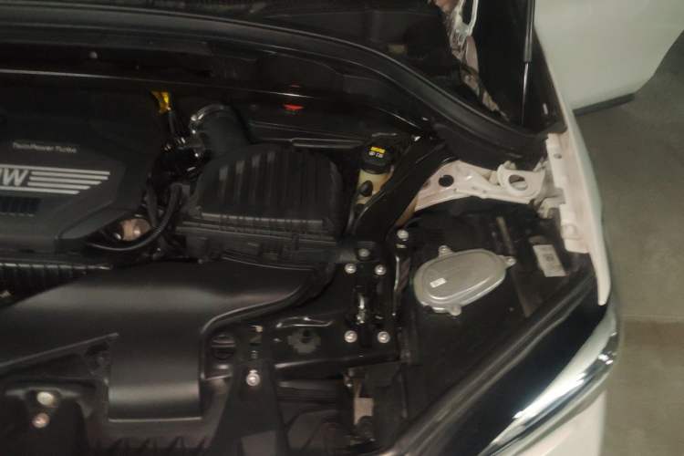 Used BMW X1 2020 sDrive20Li Premium Edition Engine Bay Left