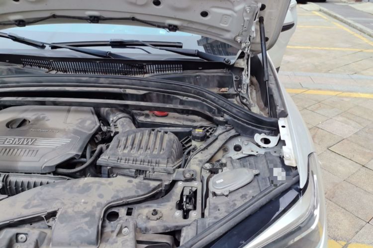 Used BMW X1 2020 sDrive20Li Premium Edition Engine Bay Left