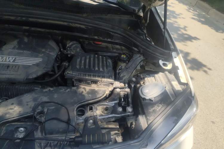 Used BMW X1 2020 sDrive25Li Leading Model Engine Bay Left