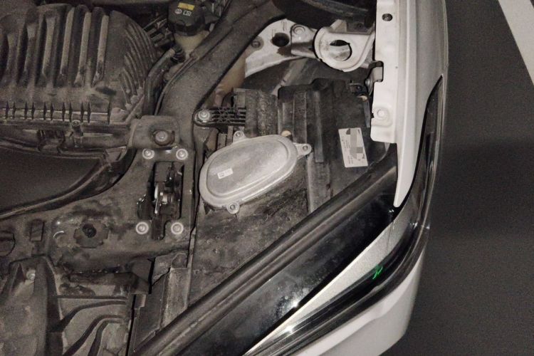 Used BMW X1 2020 sDrive20Li Fashion Model Engine Bay Left
