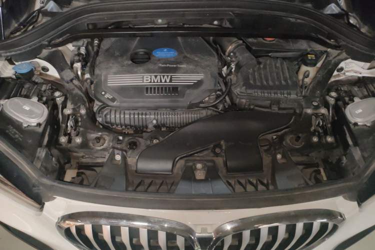 Used BMW X1 2020 sDrive25Li Leading Model Engine Bay