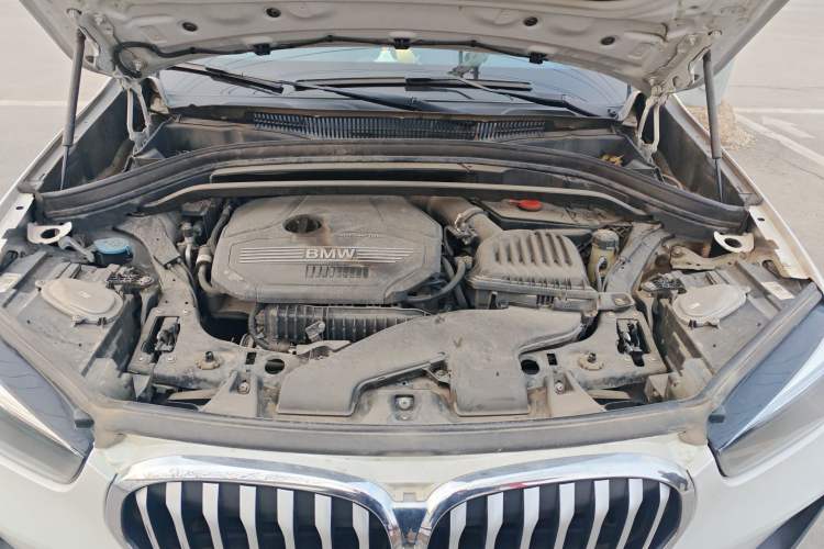 Used BMW X1 2020 sDrive20Li Premium Edition Engine Bay