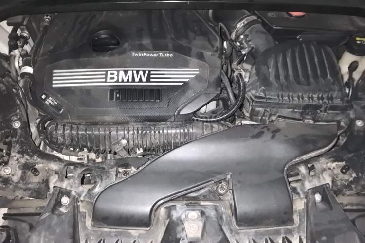 Used BMW X1 2020 sDrive25Li Leading Model Engine Bay