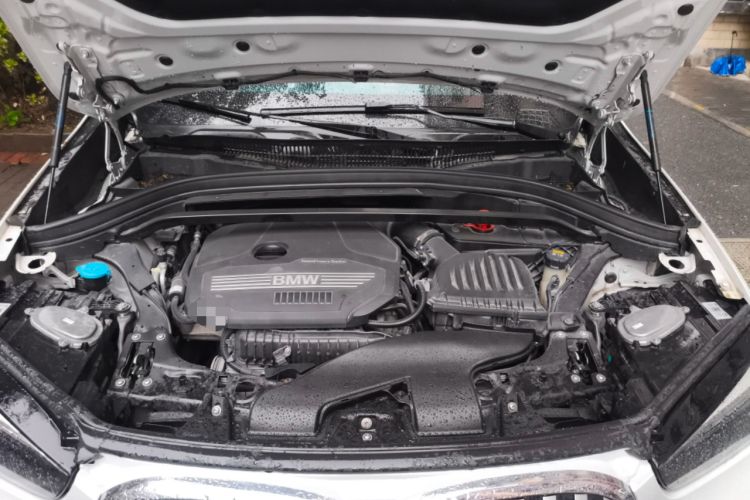 Used BMW X1 2020 sDrive20Li Fashion Model Engine Bay