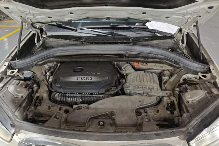 Used BMW X1 2020 sDrive25Li Leading Model Engine Bay