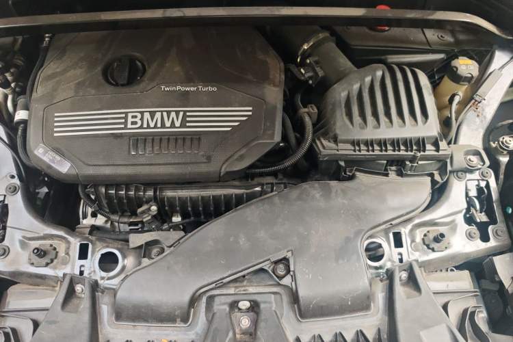 Used BMW X1 2020 sDrive20Li Fashion Model Engine Bay