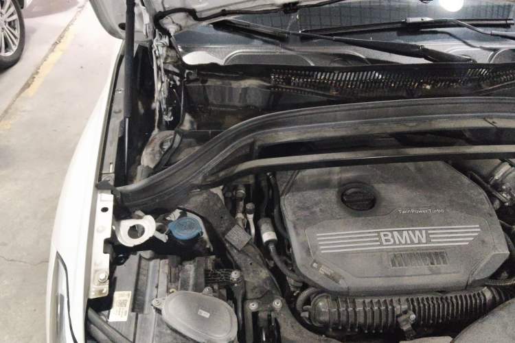 Used BMW X1 2020 sDrive25Li Leading Model Engine Bay Right