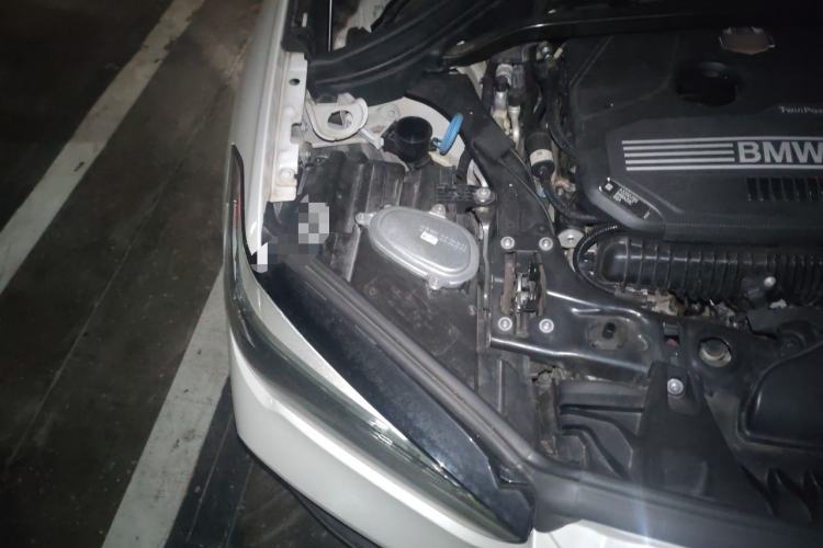 Used BMW X1 2020 xDrive25Li Luxury Edition Engine Bay Right
