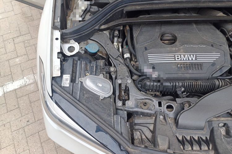 Used BMW X1 2020 xDrive25Li Luxury Edition Engine Bay Right