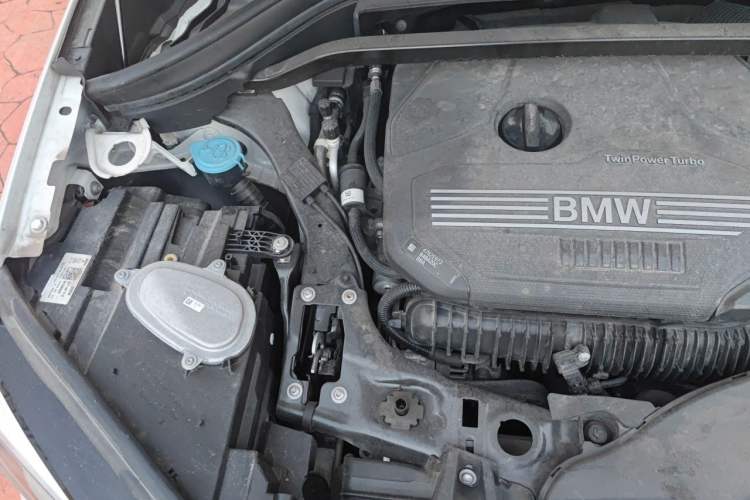 Used BMW X1 2020 sDrive25Li Leading Model Engine Bay Right
