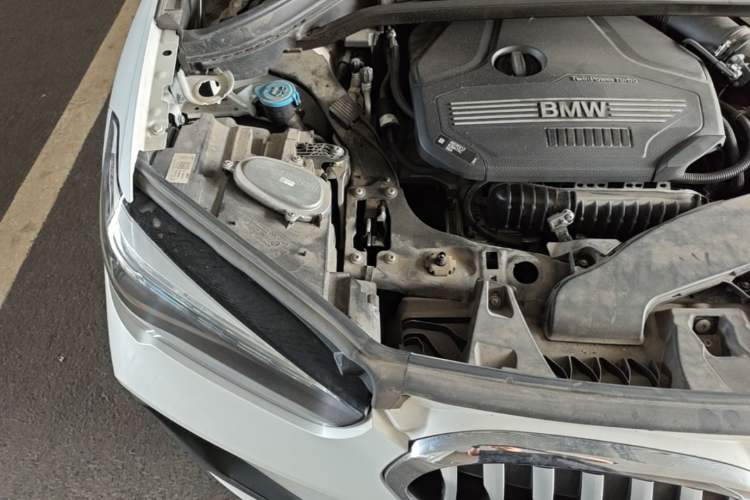 Used BMW X1 2020 sDrive20Li Fashion Model Engine Bay Right