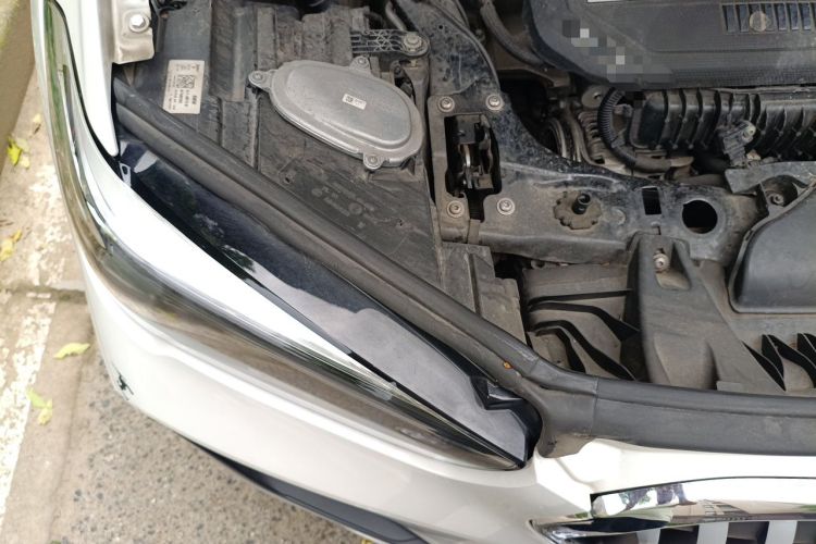 Used BMW X1 2020 sDrive20Li Premium Edition Engine Bay Right