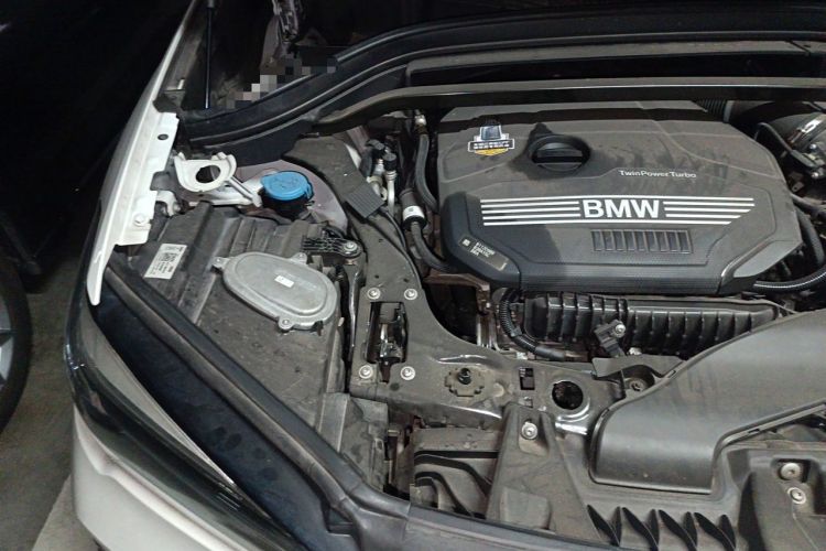 Used BMW X1 2020 sDrive20Li Premium Edition Engine Bay Right