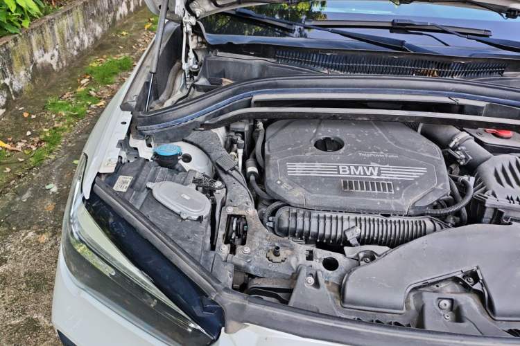 Used BMW X1 2020 xDrive25Li Luxury Edition Engine Bay Right