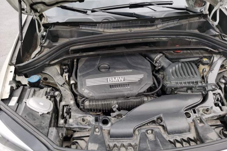 Used BMW X1 2020 xDrive25Li Luxury Edition Engine Bay Right