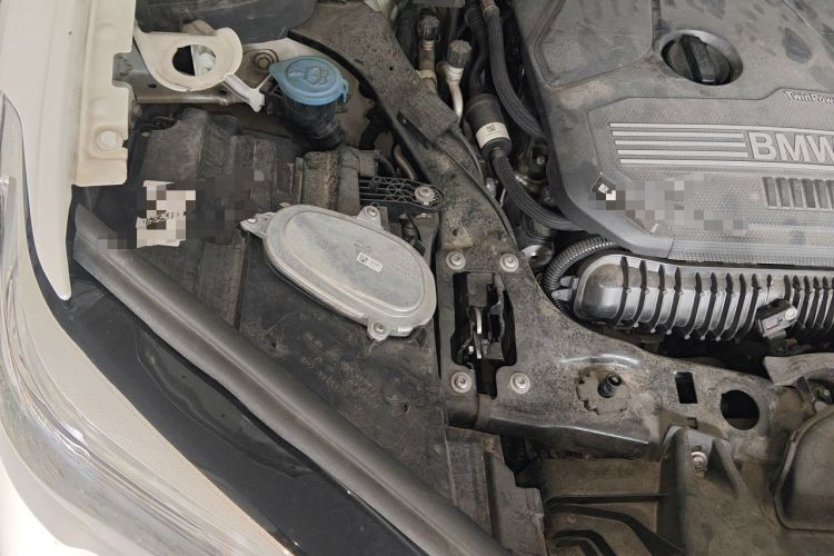 Used BMW X1 2020 sDrive25Li Leading Model Engine Bay Right