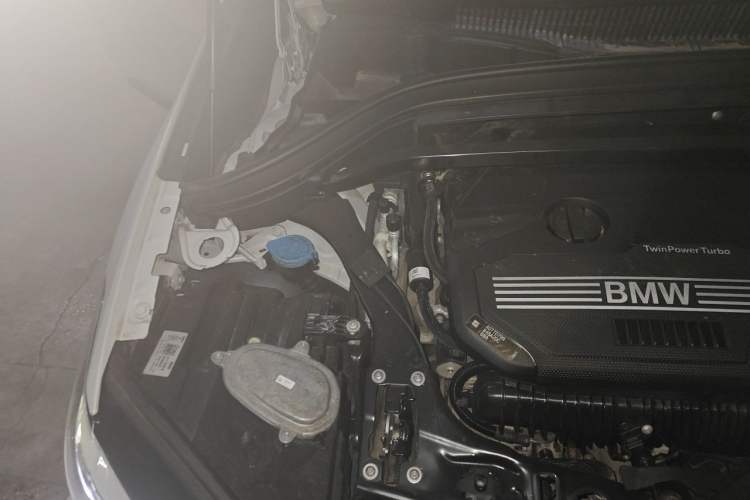 Used BMW X1 2020 sDrive25Li Leading Model Engine Bay Right