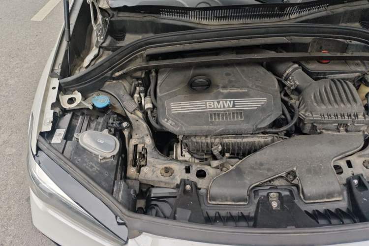 Used BMW X1 2020 sDrive20Li Premium Edition Engine Bay Right