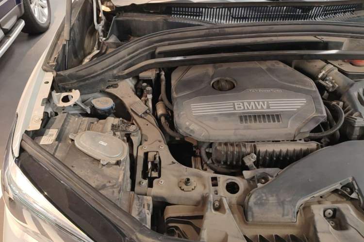 Used BMW X1 2020 sDrive20Li Premium Edition Engine Bay Right